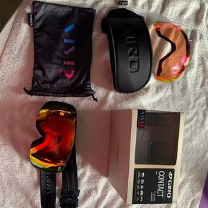 Giro Contact Ski/Snowboard Goggle